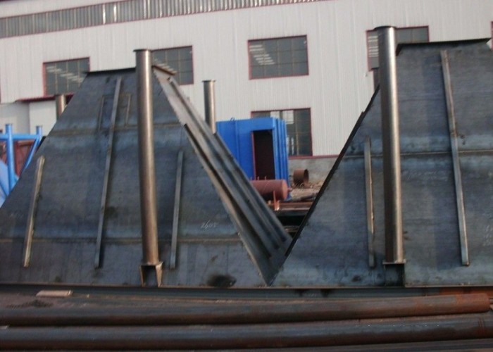 破碎機布袋除塵器清灰系統的設計